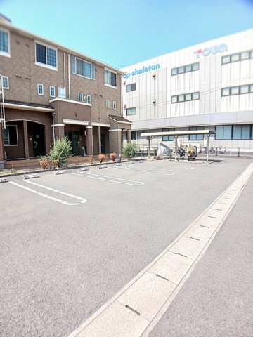 駐車場　駐車スペースもあります