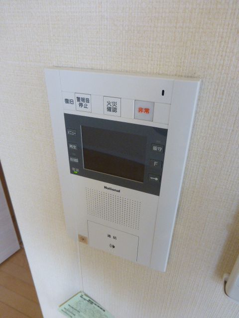 セキュリティ　写真は同タイプ住居です。