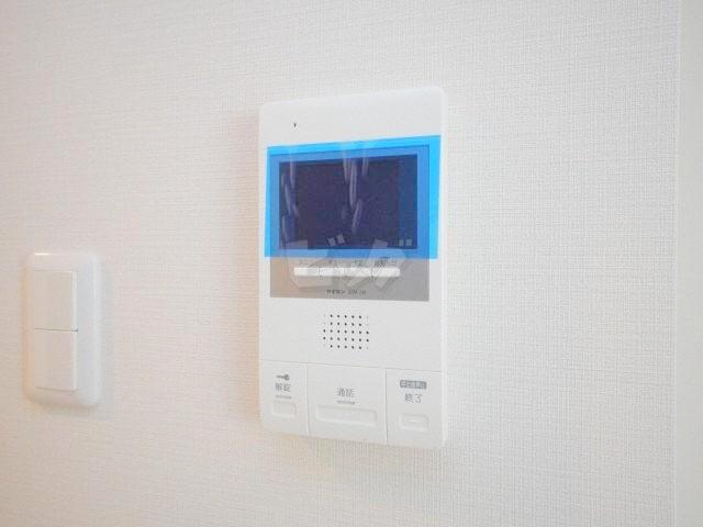 セキュリティ　来客の顔が見えて安心！TVモニターホン付きです♪