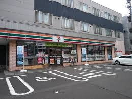 コンビニ　セブンイレブン札幌北22条店（コンビニ）まで158m