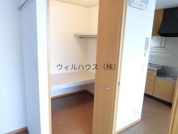 収納　ウォークインクローゼット！