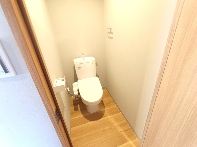 ヴェルマーレ中広IIのトイレ写真