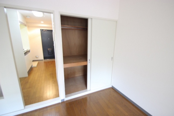 収納　※別部屋の写真です