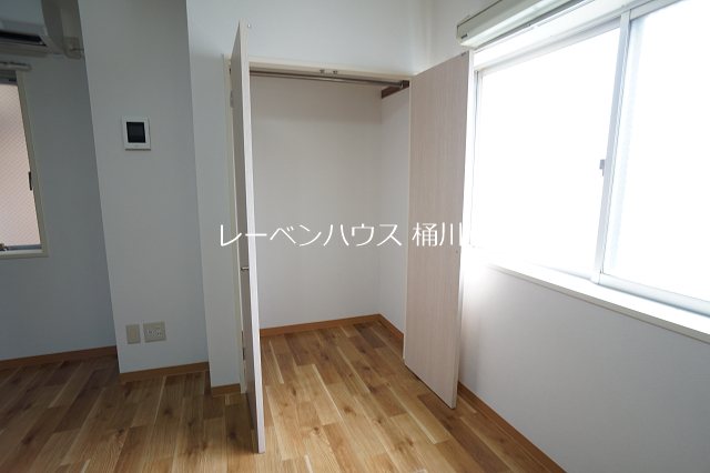 収納　レーベンハウス桶川店へ　048-787-5511