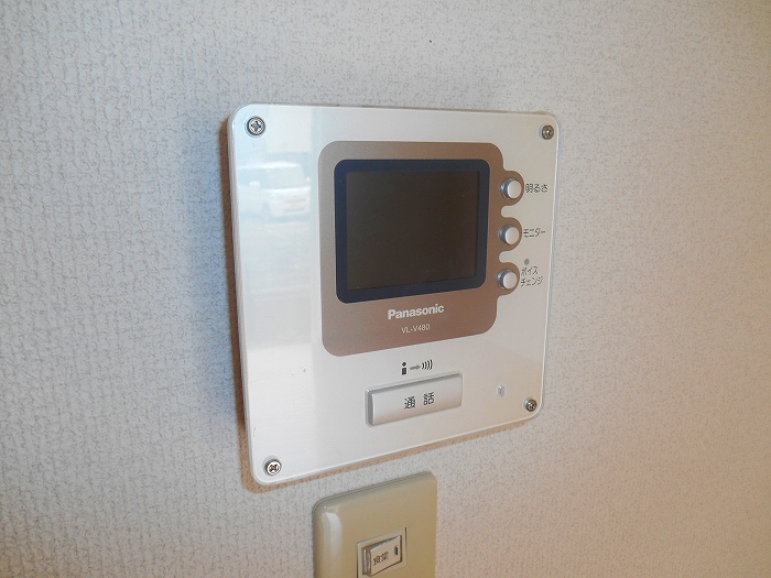 セキュリティ　同物件別部屋参考写真です