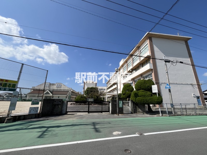 小学校　中島小学校（小学校）まで600m