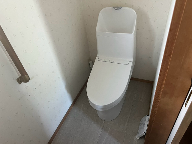 勝間原戸建てのトイレ写真