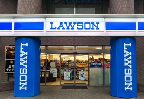 コンビニ　ローソン都筑茅ケ崎中央店（コンビニ）まで378m