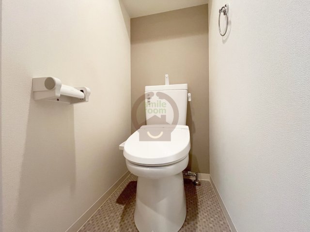 地下鉄堺筋線 恵美須町駅 徒歩5分 9階建 築11年のトイレ写真