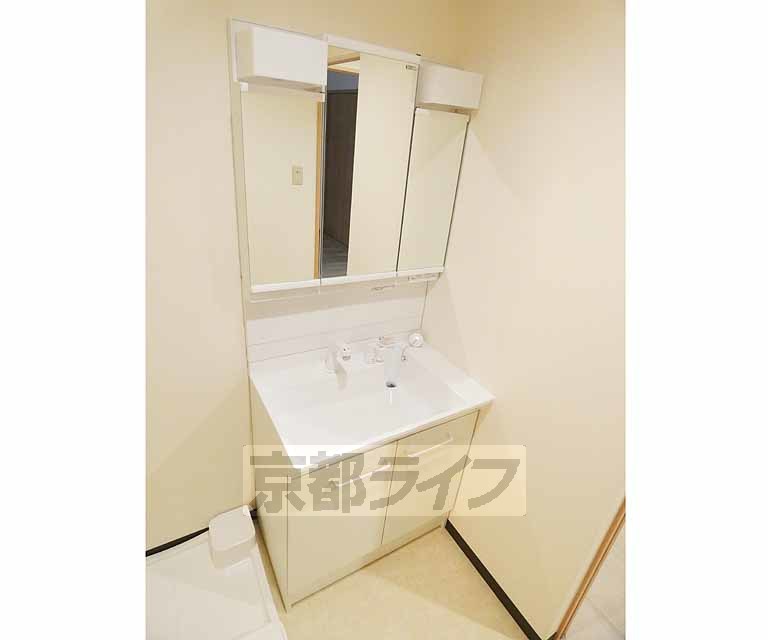 洗面設備　シャンプードレッサー。