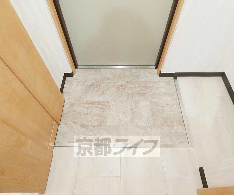 玄関　すっきりとした玄関。