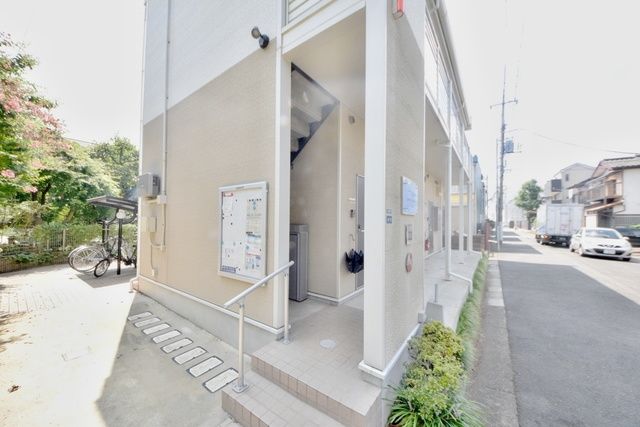 エントランス　★お問合せはタウンハウジングまで★