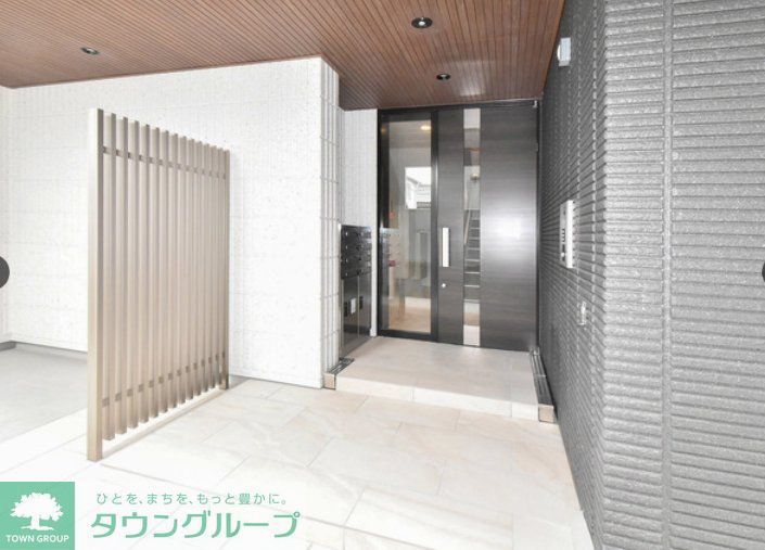 エントランス　エントランス