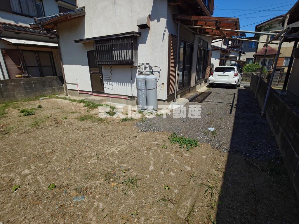 庭　専用庭付き
