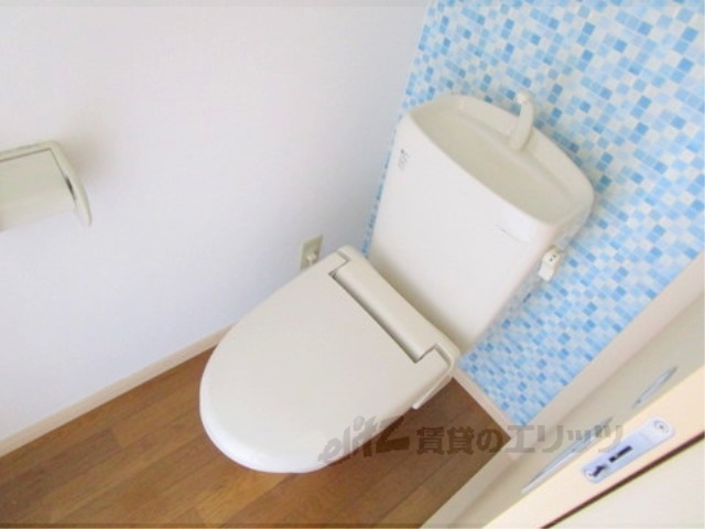 ロイヤルクレストのトイレ写真