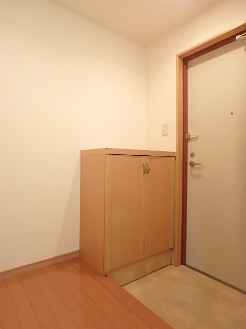 玄関　図面と現状に相違がある場合には現状を優先
