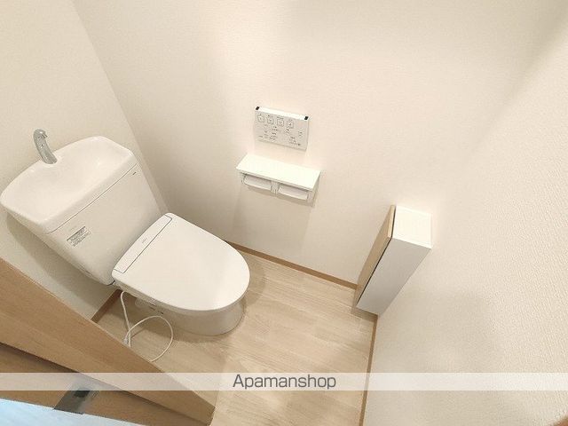 地下鉄御堂筋線 江坂駅 徒歩10分 10階建 新築のトイレ写真