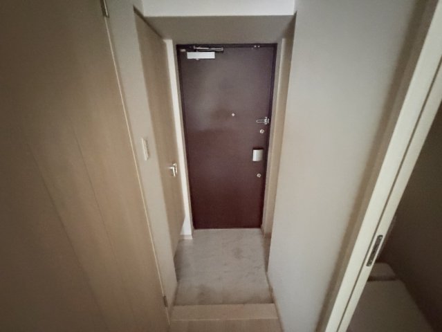 プレジオ西宮の玄関写真