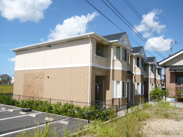 建物外観　外観写真（昼）
