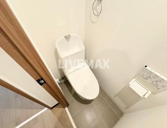 トイレ　※別部屋のお写真になります