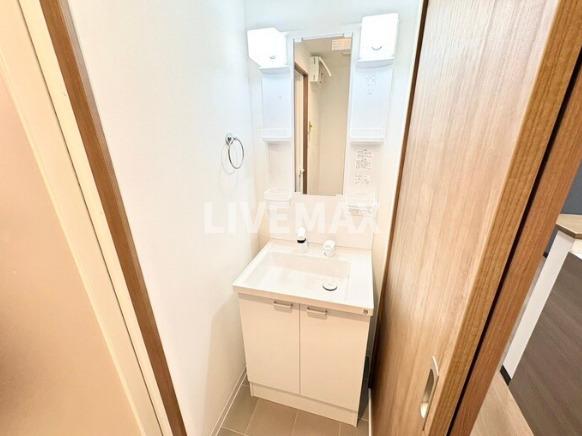洗面設備　※別部屋のお写真になります