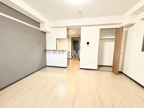 居室・リビング　※別部屋のお写真になります　※こちらはカウンターキッチンでは