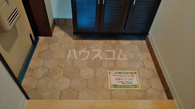 リバーサイド大堀の玄関写真