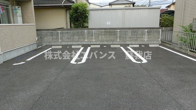 駐車場　駐車スペースもあります