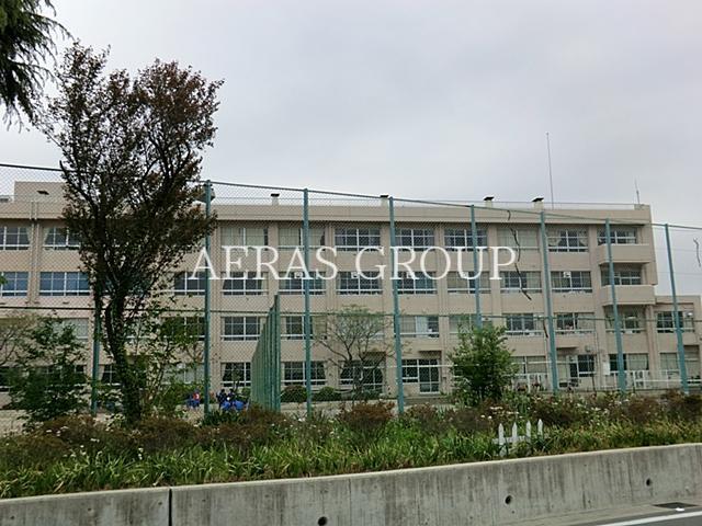 中学校　厚木市立睦合中学校（中学校）まで363m