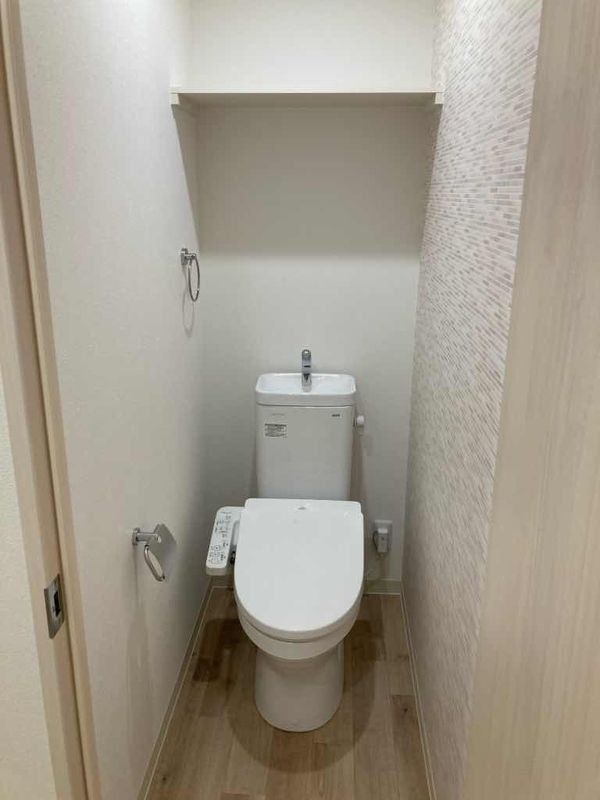 フジパレス豊里中央公園南II番館のトイレ写真