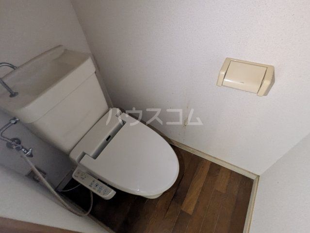 ＪＲ相模線 入谷駅 徒歩11分 2階建 築38年のトイレ写真