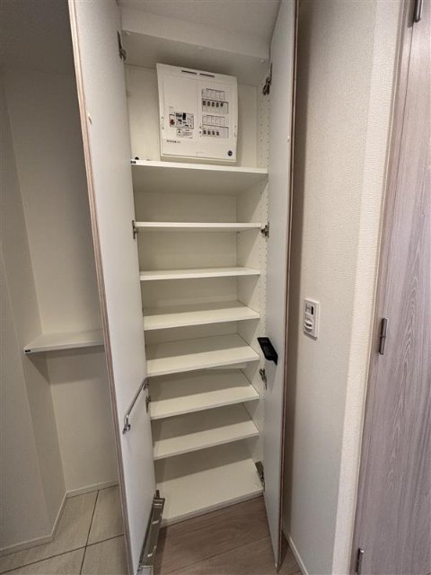 ベルファース蒲田Westの玄関写真