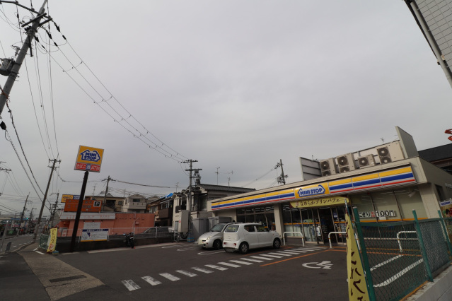 コンビニ　ミニストップ高槻寿町1丁目店（コンビニ）まで467m
