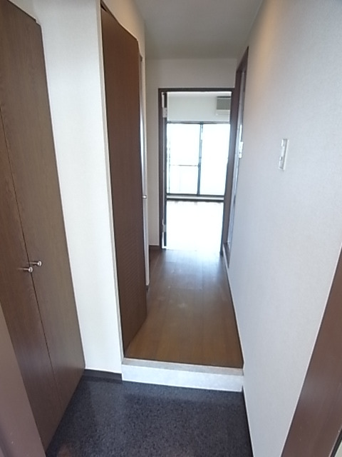 玄関　広い玄関