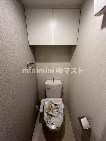 ＪＲ大阪環状線 弁天町駅 徒歩6分 9階建 築3年のトイレ写真