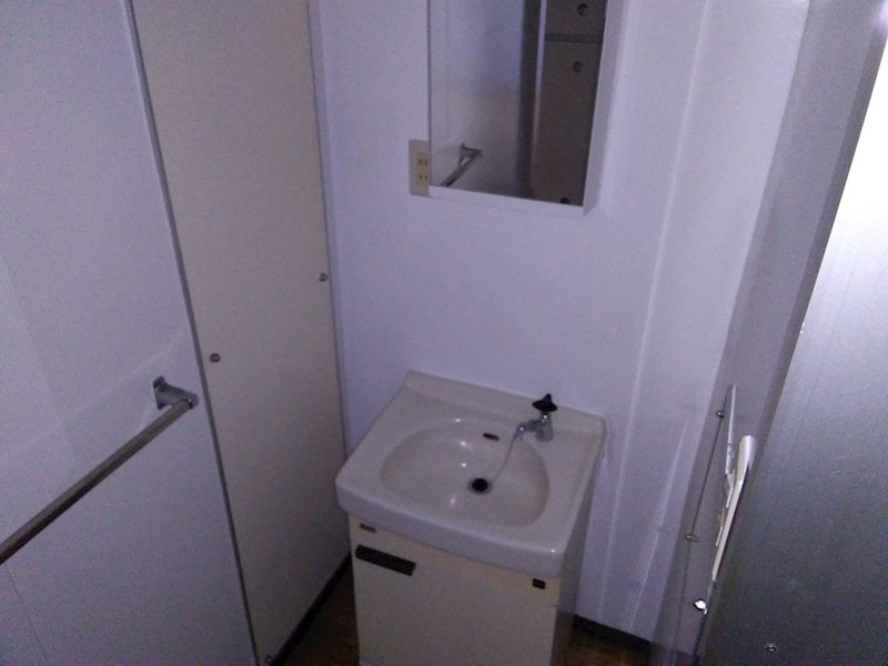 洗面設備　※他号室の参考写真となります