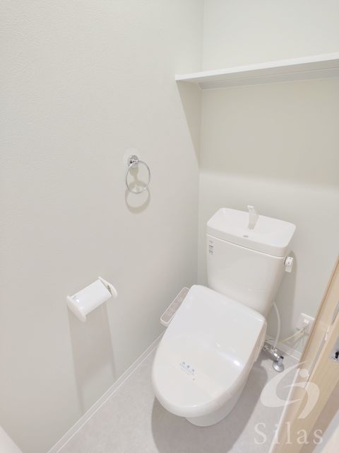阪神本線 武庫川駅 徒歩2分 9階建 築2年のトイレ写真