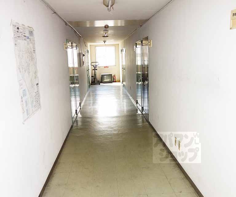 明輝マンションD棟の外観写真