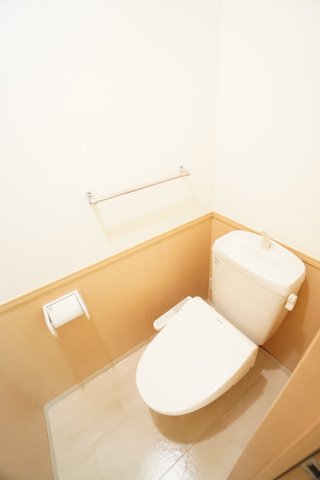 ＪＲ外房線 鎌取駅 徒歩19分 2階建 築21年のトイレ写真