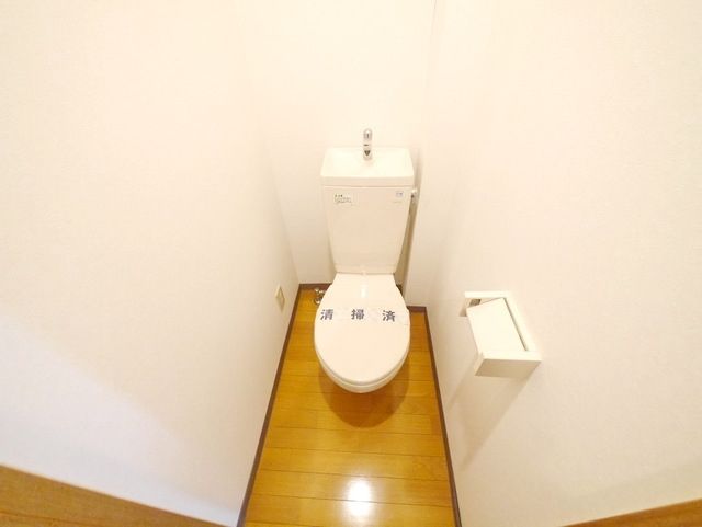 トイレ　★お部屋探しは株式会社タウンハウジング東京まで★