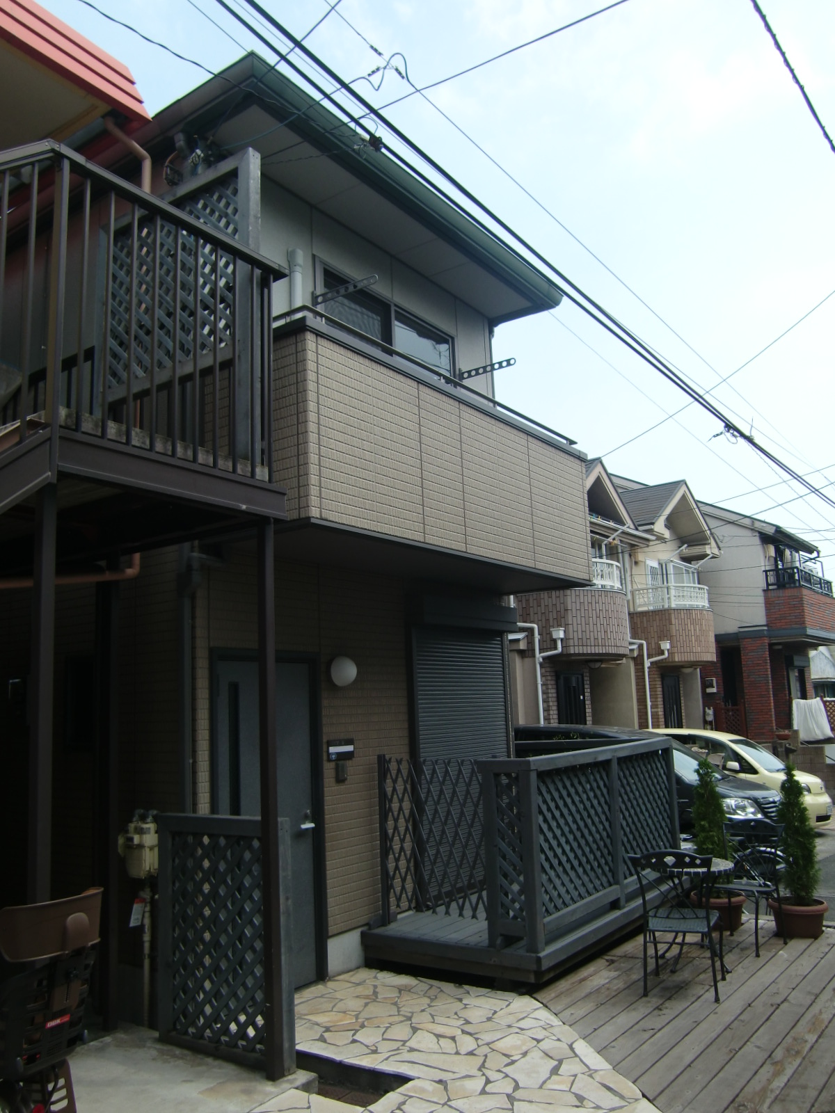 建物外観　周囲の圧迫感も無く、住みやすそうなお部屋です