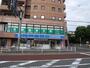 コンビニ　ローソン岸根公園駅前店（コンビニ）まで154m