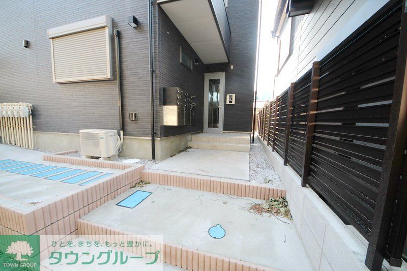 ＪＲ埼京線 与野本町駅 徒歩10分 3階建 築2年の外観写真