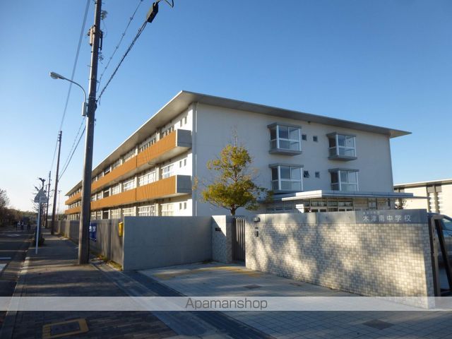 中学校　木津川市立中学校木津南中学校（中学校）まで898m