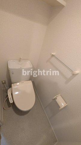トイレ　落ち着いたトイレです