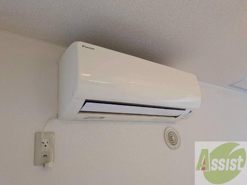 その他設備　エアコンもあり暑い夏もこれで快適ですよ～