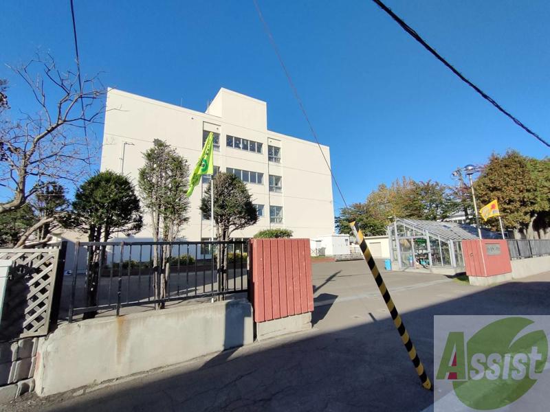 小学校　札幌市立栄町小学校（小学校）まで444m