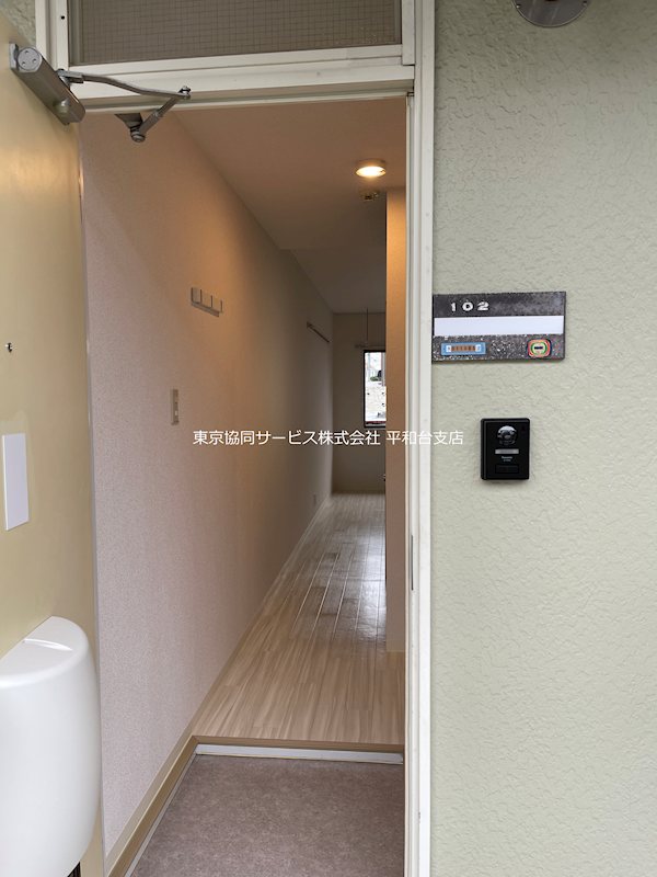 ジュネスハイムBの玄関写真