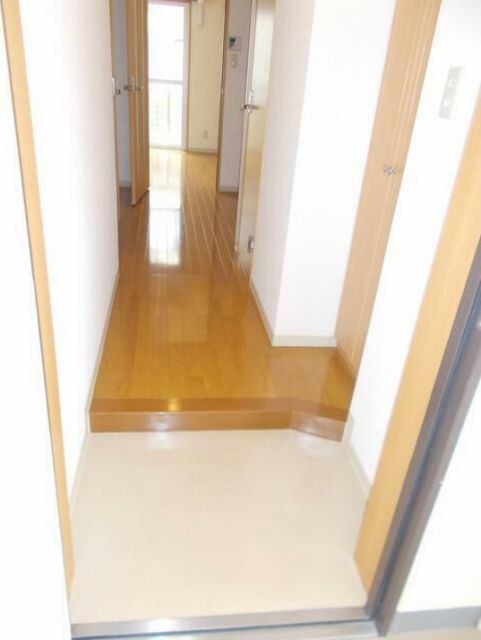 コンフォータブルの玄関写真