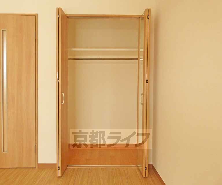 地下鉄烏丸線 今出川駅 徒歩4分 3階建 築15年の内装写真